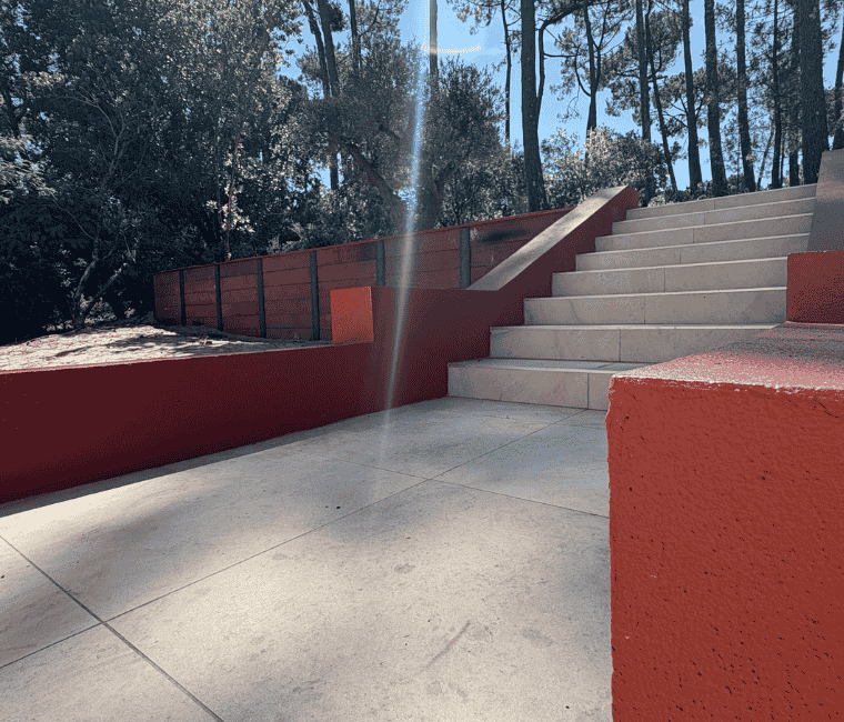carrelage en travertin pour des escaliers à biscarrosse