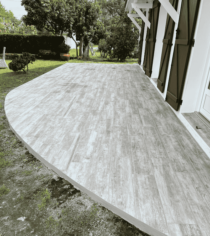 pose de carrelage extérieur sur terrasse à Mimizan